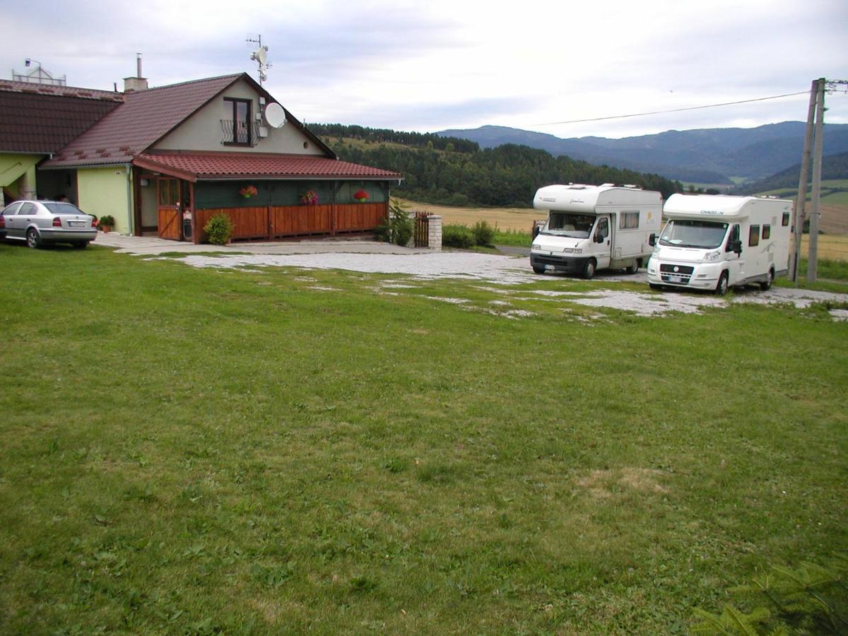 Penzion Drevenik Hotel Spišské Podhradie Eksteriør billede