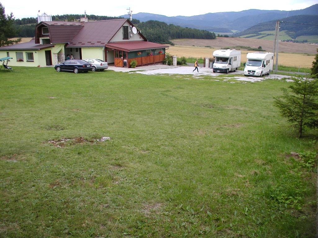 Penzion Drevenik Hotel Spišské Podhradie Eksteriør billede
