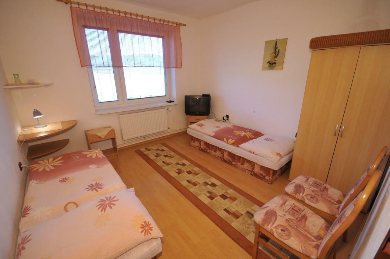 Penzion Drevenik Hotel Spišské Podhradie Eksteriør billede
